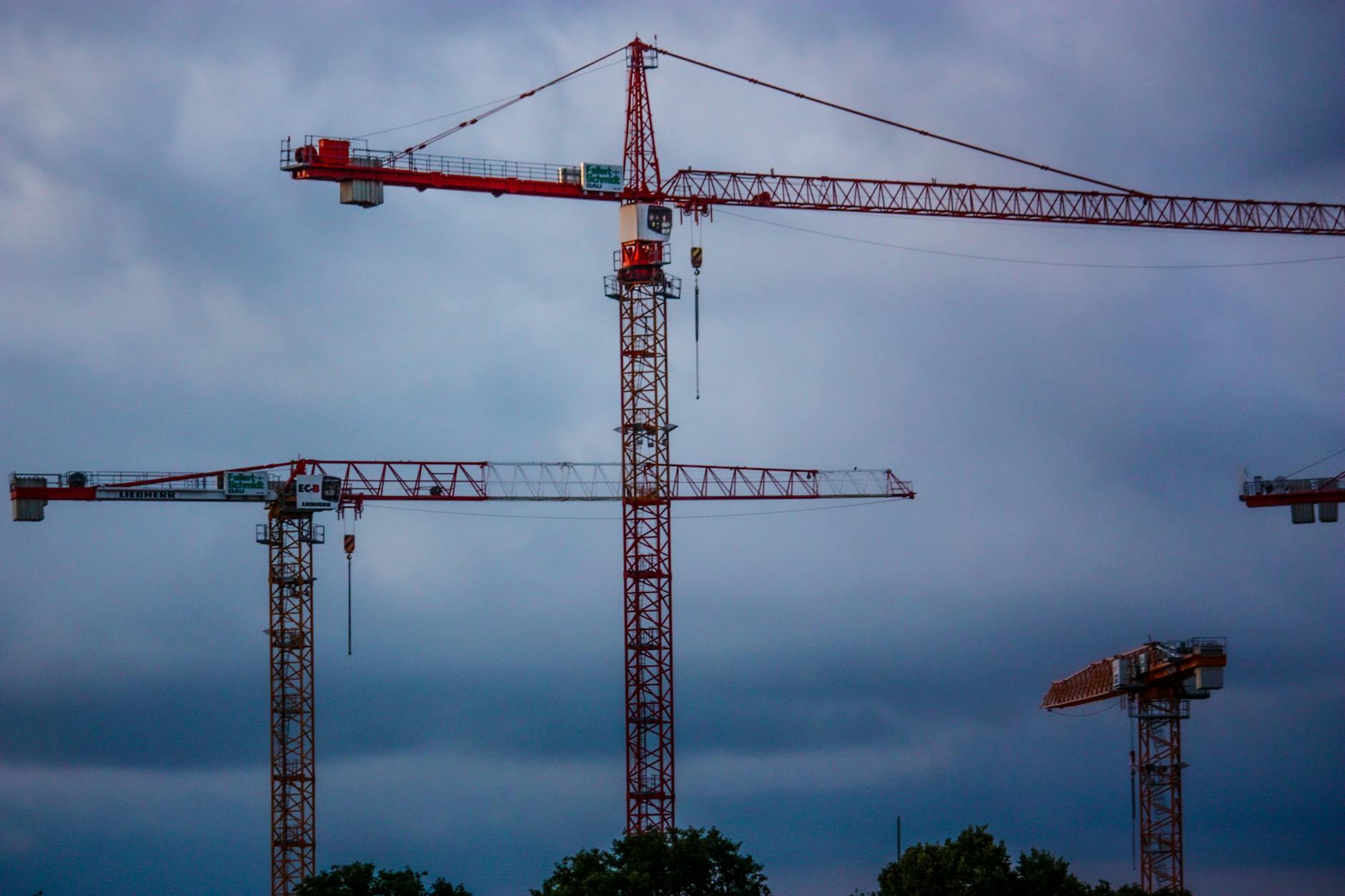 Active development projects all along University Dr.